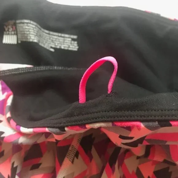 Victoria's Secret VSX Sport Knockout Leggings Crop Aztek Geometric Pants Sz M - Picture 15 of 15